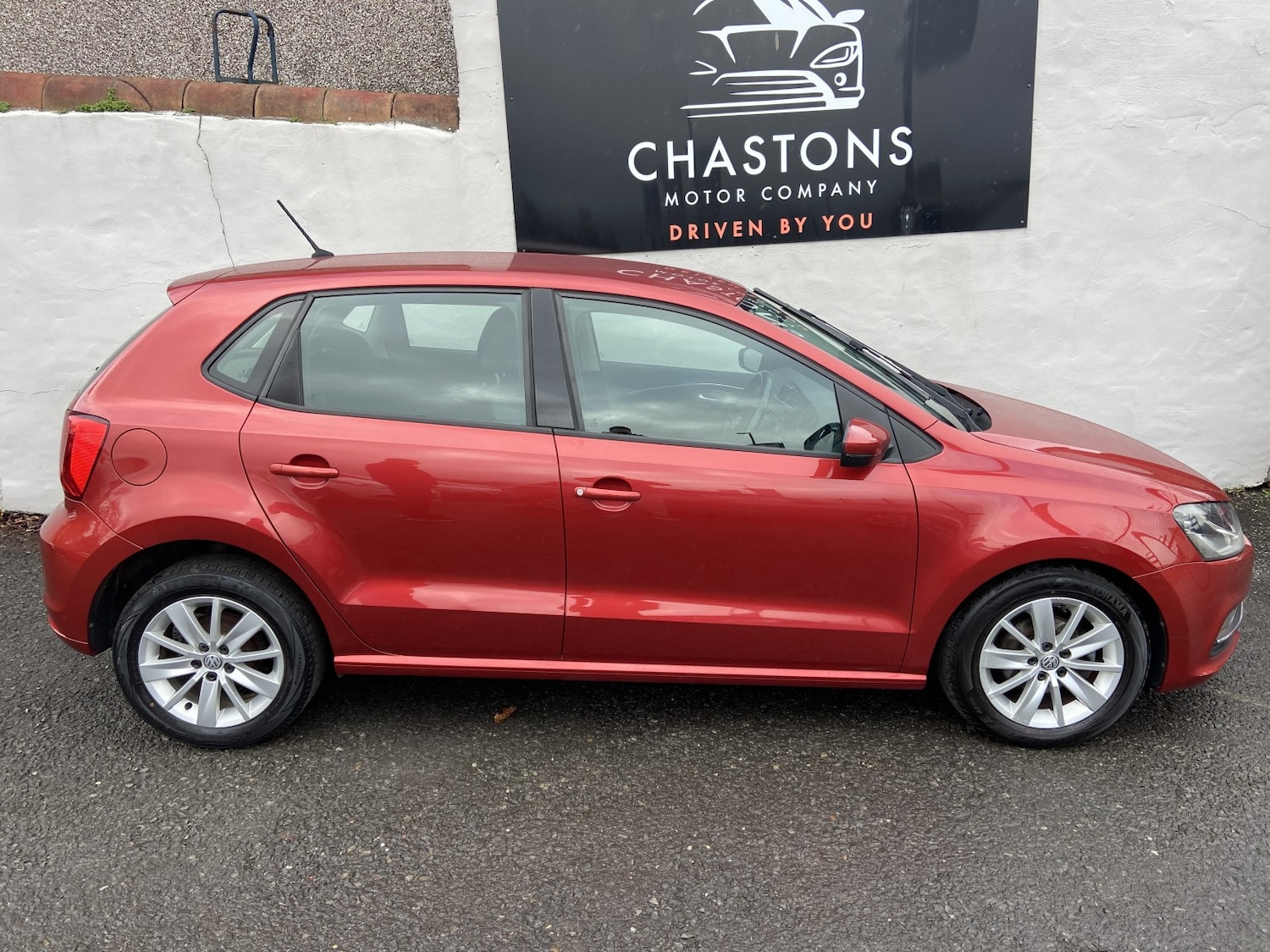 Used Volkswagen Polo 2015 for sale - 77465749: Photo 2