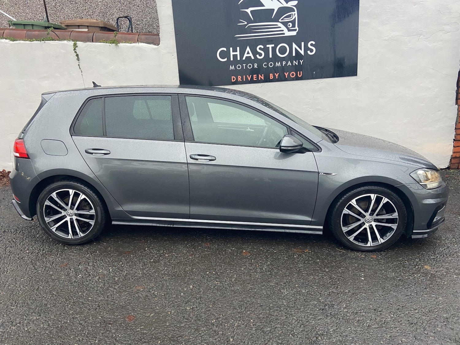 Used Volkswagen Golf 2019 for sale - 76149229: Photo 2