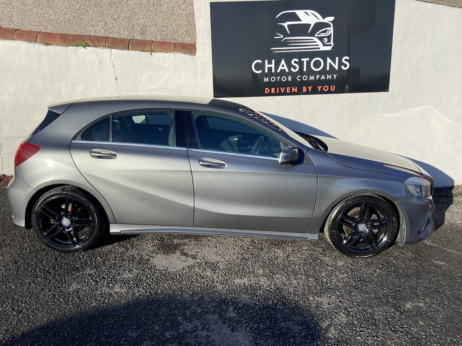 Used Mercedes-Benz A-Class 2016 for sale - 76924390: Photo 2