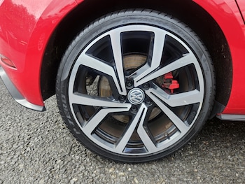 Used Volkswagen Golf 2019 for sale - 78782454: Photo