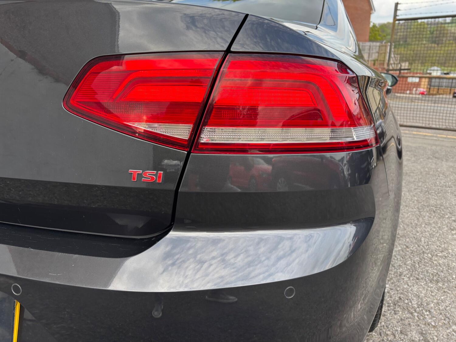 Used Volkswagen Passat 2018 for sale - 76793134: Photo 7