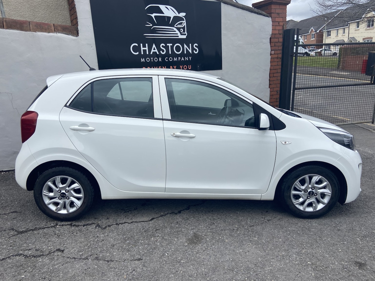 Used Kia Picanto 2019 for sale - 78168847: Photo 2