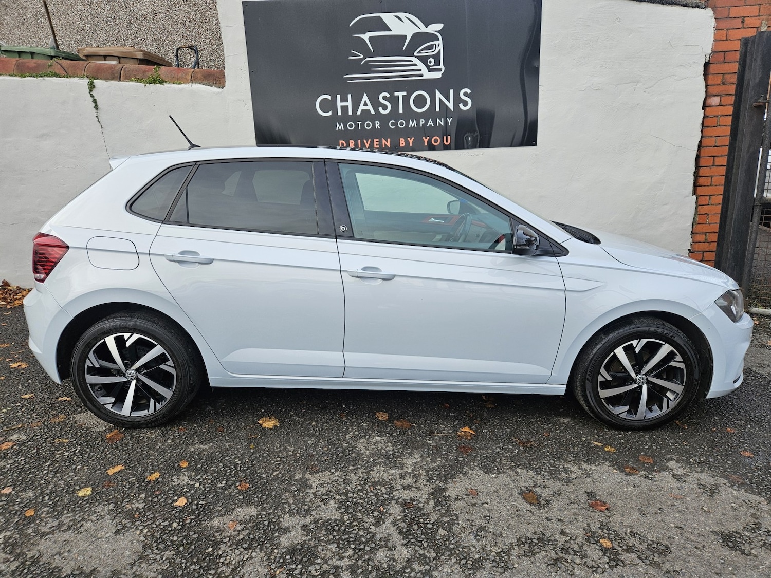 Used Volkswagen Polo 2019 for sale - 76396988: Photo 2