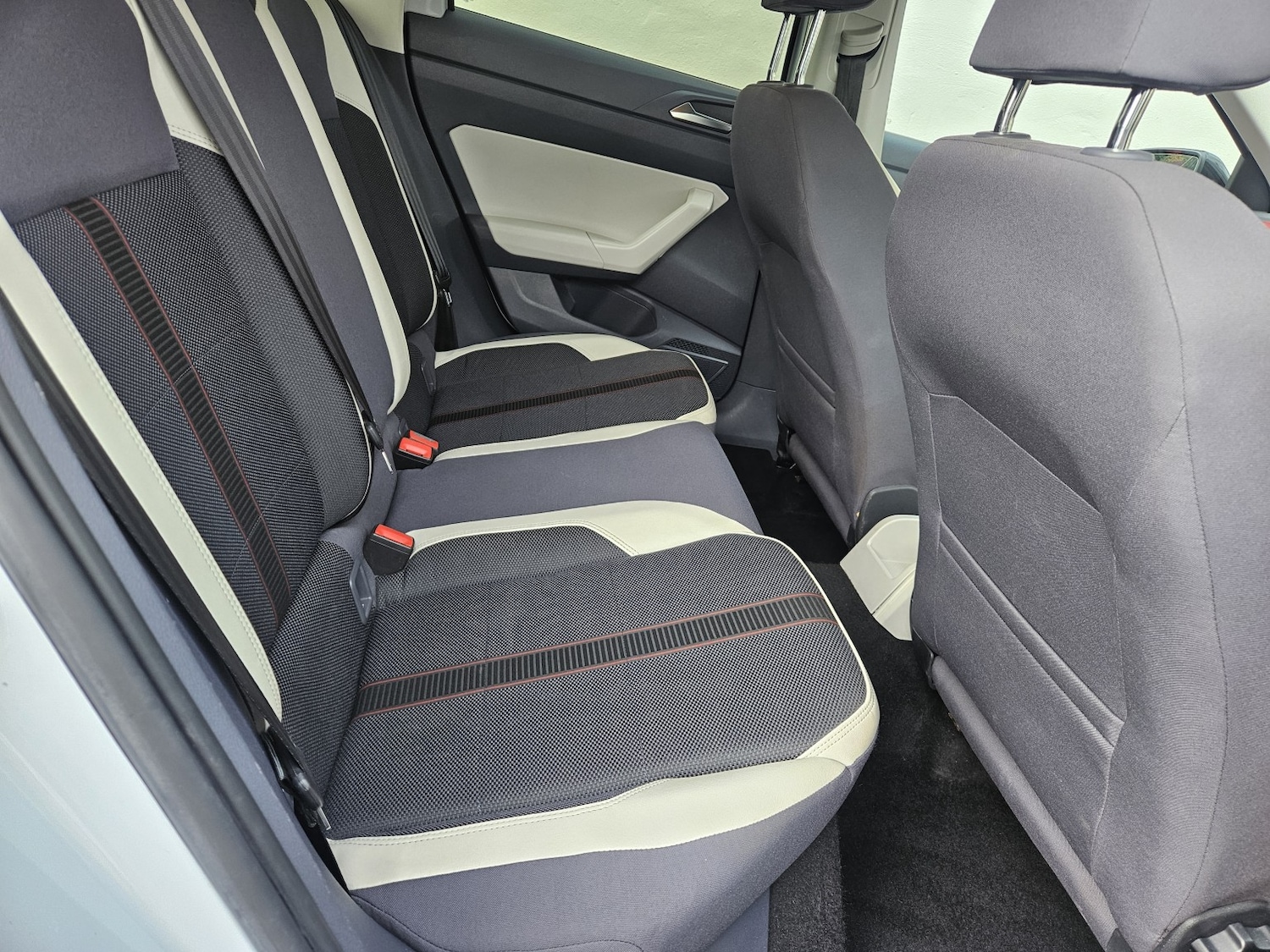 Used Volkswagen Polo 2019 for sale - 76396988: Photo 6