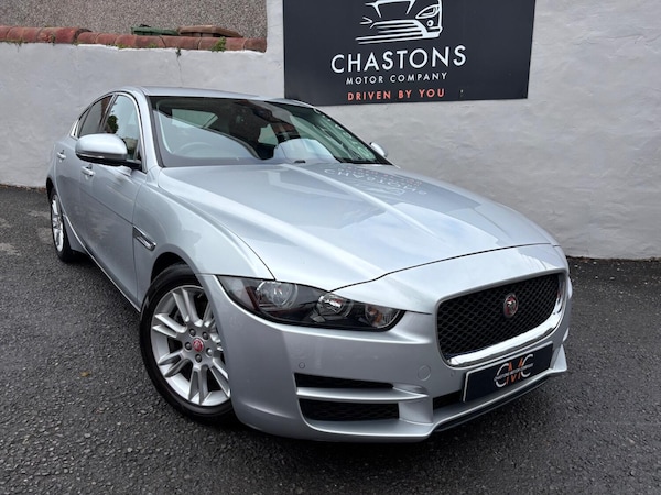 Used Jaguar XE 2015 for sale - 75779332: Photo 1