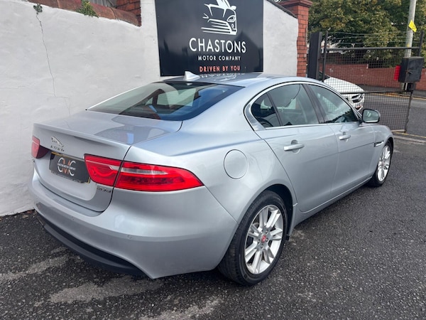 Used Jaguar XE 2015 for sale - 75779332: Photo 5