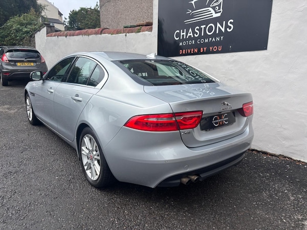 Used Jaguar XE 2015 for sale - 75779332: Photo 9