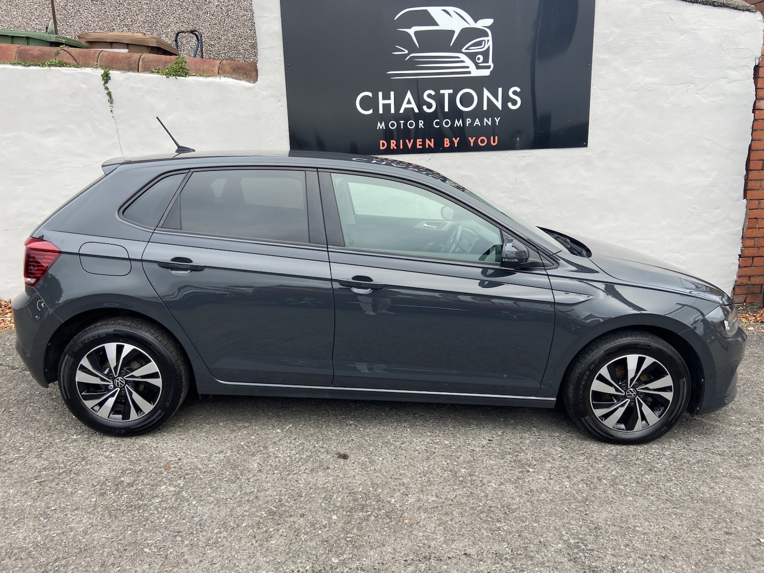 Used Volkswagen Polo 2021 for sale - 76070477: Photo 2