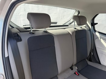 Used Volkswagen up! 2014 for sale - 78168756: Photo