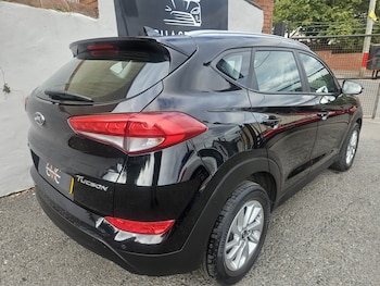 Used Hyundai TUCSON 2018 for sale - 79372079: Photo