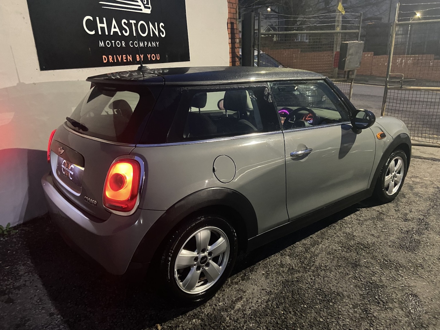 Used MINI Hatch 2018 for sale - 77038961: Photo 3