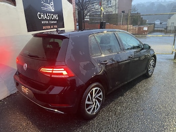 Used Volkswagen Golf 2020 for sale - 76974309: Photo