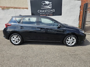 Used Toyota Auris 2017 for sale - 79360079: Photo