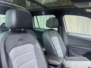 Used Volkswagen Tiguan 2017 for sale - 76128932: Photo 2