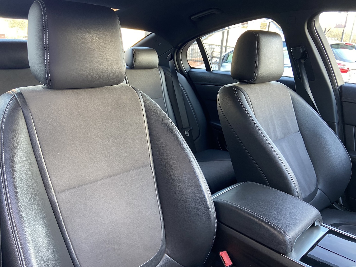 Used Jaguar XF 2014 for sale - 76924316: Photo 18