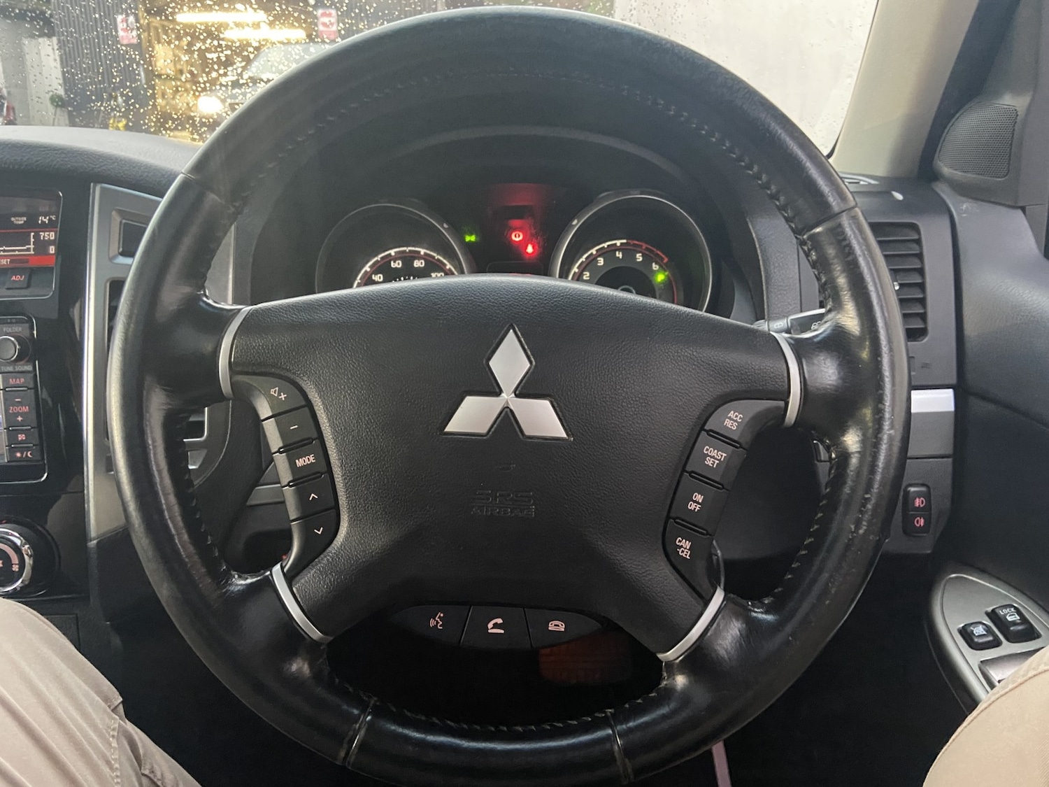 Used Mitsubishi Shogun 2015 for sale - 77465746: Photo 20