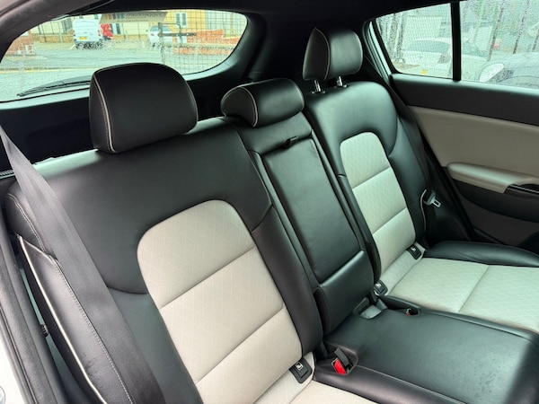 Used Kia Sportage 2017 for sale - 76149312: Photo 9