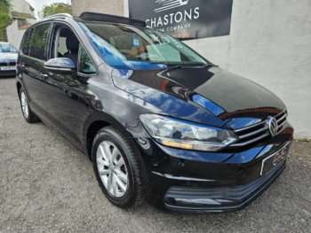 Used Volkswagen Touran 2017 for sale - 74392702: Photo