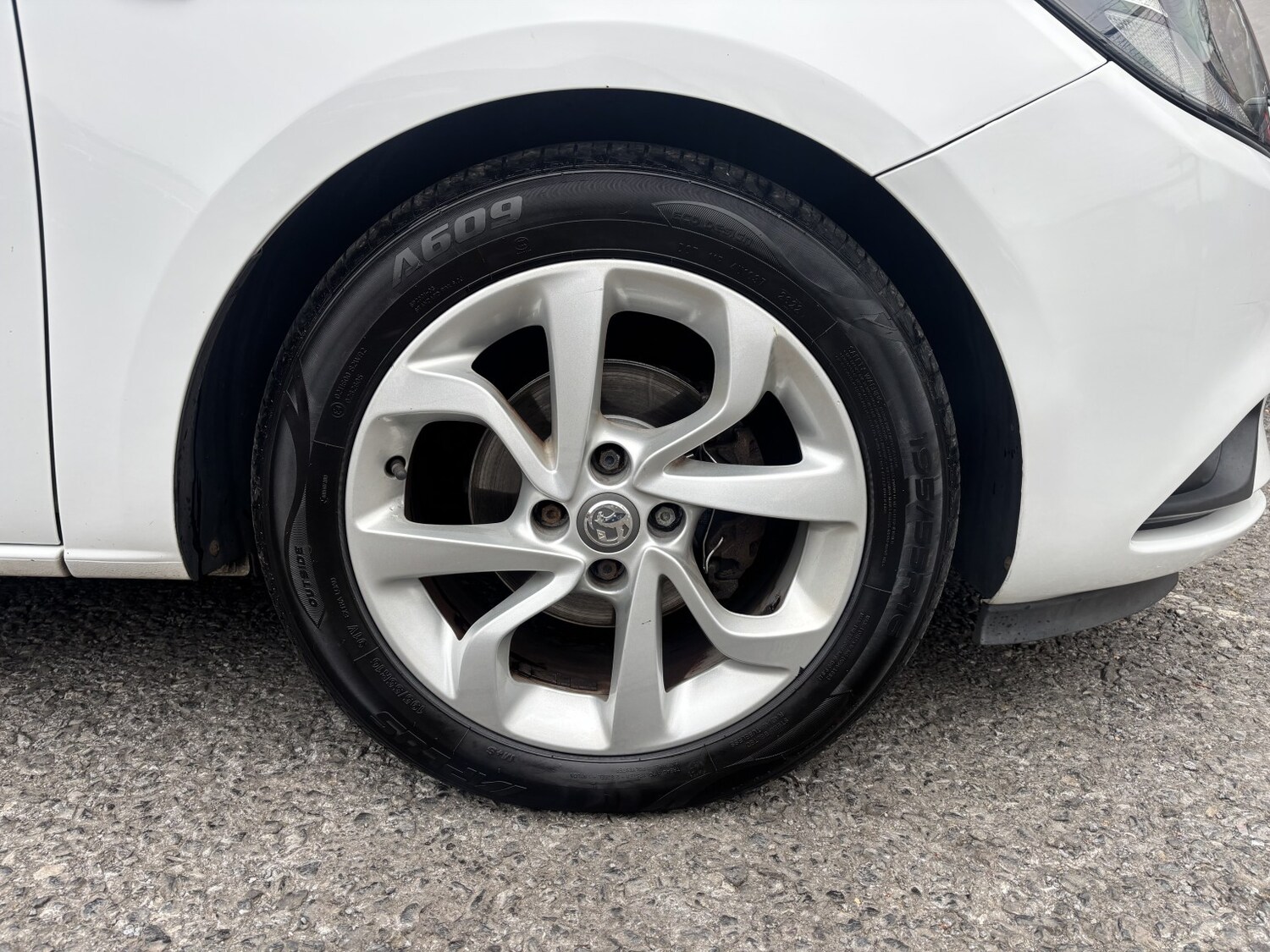 Used Vauxhall Corsa 2015 for sale - 76093706: Photo 7