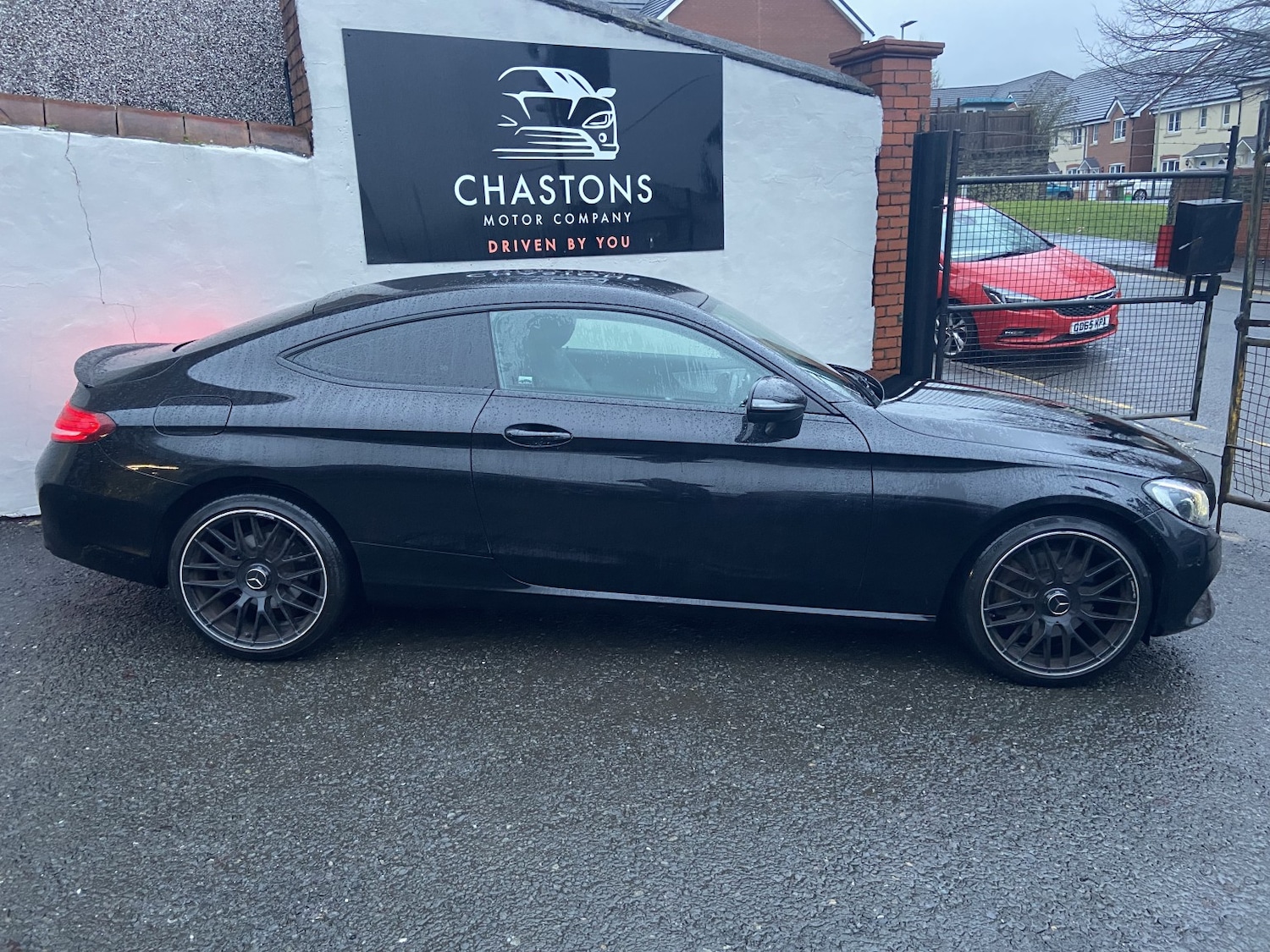 Used Mercedes-Benz C Class 2016 for sale - 77289136: Photo 2