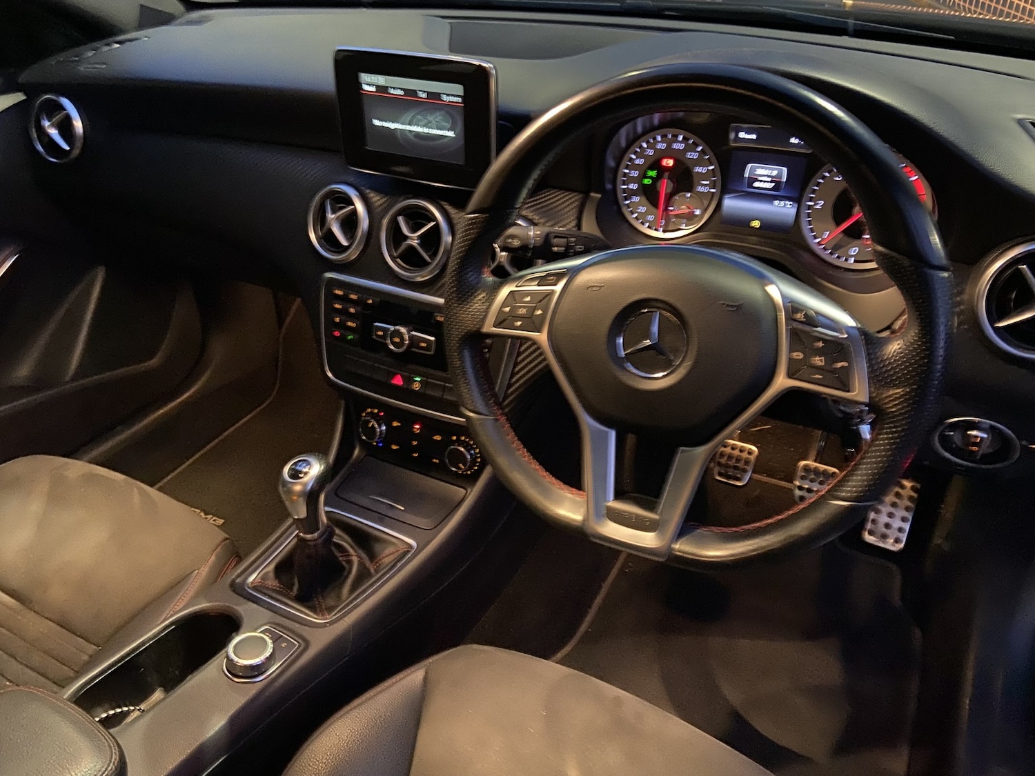 Used Mercedes-Benz A-Class 2015 for sale - 76896971: Photo 5