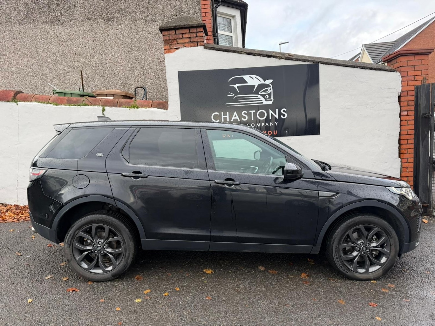 Used Land Rover Discovery Sport 2019 for sale - 76358117: Photo 2