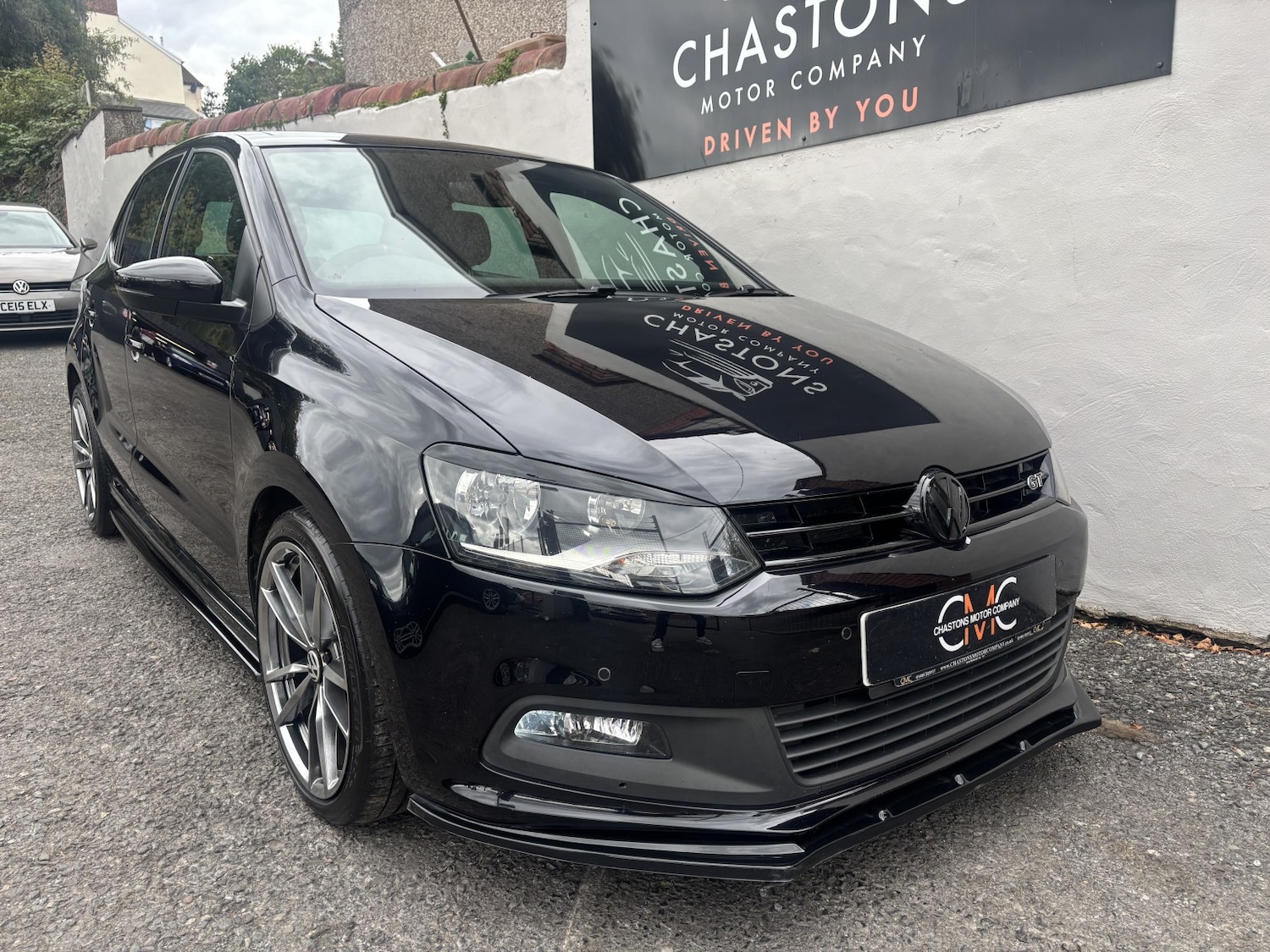 Used Volkswagen Polo 2015 for sale - 76082640: Photo 4