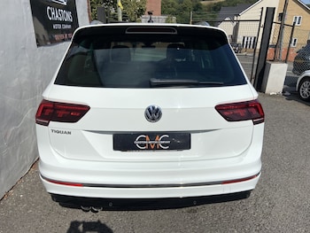 Used Volkswagen Tiguan 2018 for sale - 79507844: Photo
