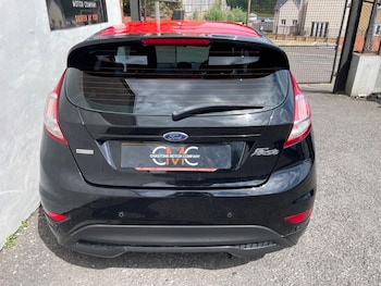 Used Ford Fiesta 2017 for sale - 75561610: Photo