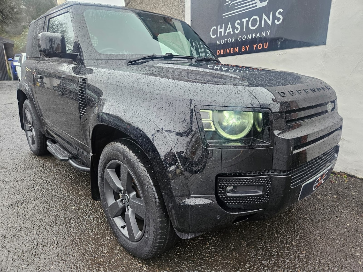 Used Land Rover Defender 90 2024 for sale - 77213509: Photo 4