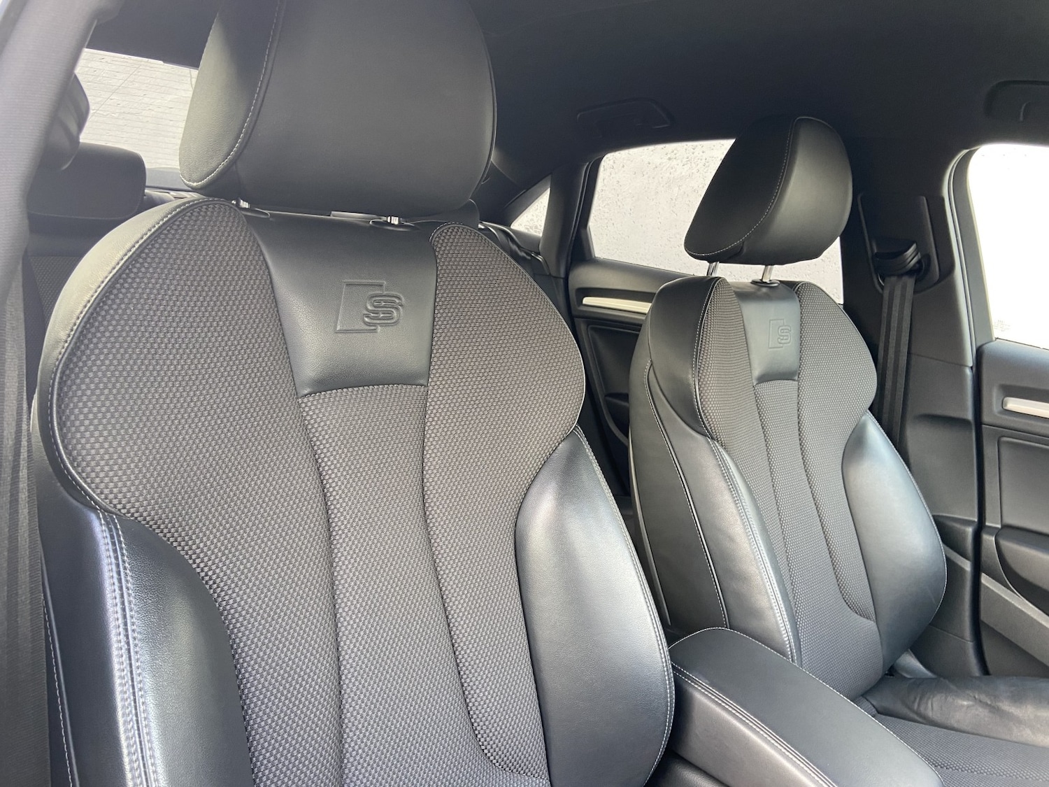 Used Audi A3 2018 for sale - 76324736: Photo 4