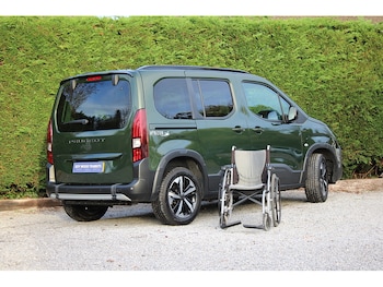 Used Peugeot Rifter 2024 for sale - 76605231: Photo