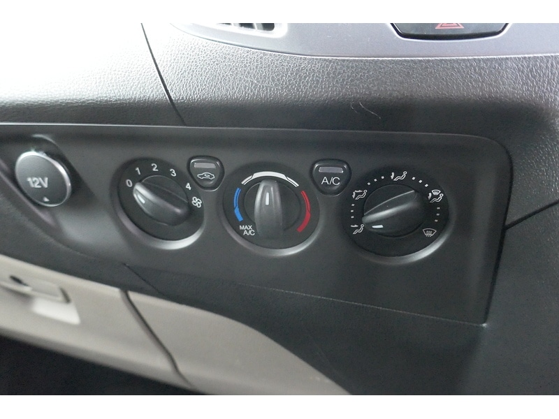 Used Ford Tourneo Custom 2018 for sale - 77223019: Photo 37