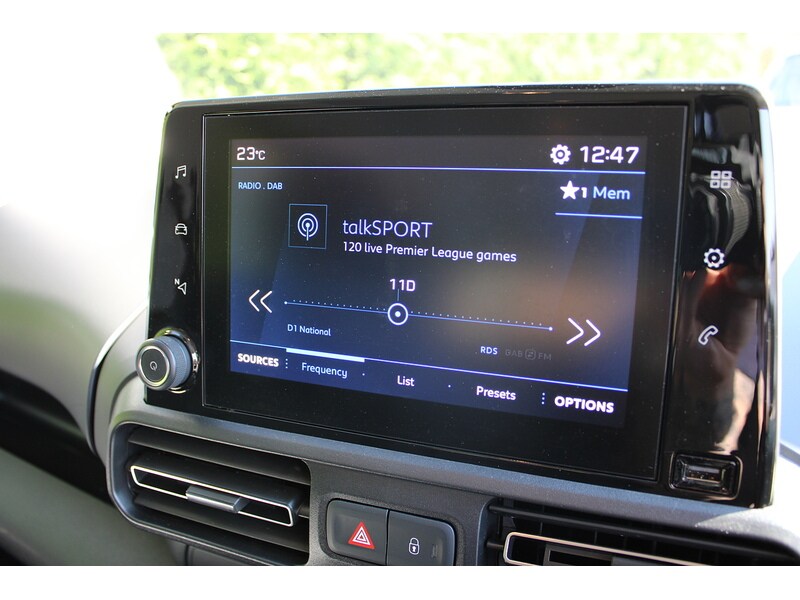 Used Peugeot Rifter for sale - 77973129: Photo 46