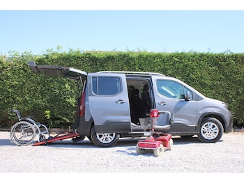 Used Peugeot Rifter 2020 for sale - 79370103: Photo