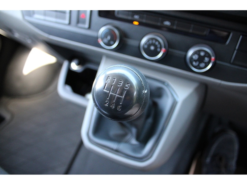 Used Volkswagen Transporter 2021 for sale - 76514284: Photo 35