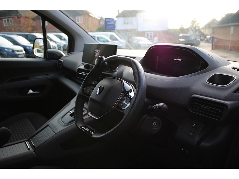 Used Peugeot Rifter 2025 for sale - 77384736: Photo 37