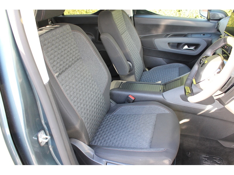 Used Peugeot Rifter 2025 for sale - 77384736: Photo 45