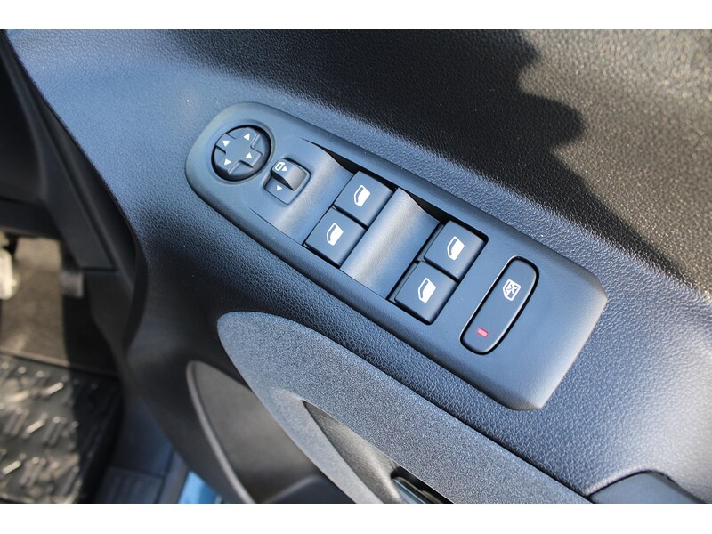 Used Peugeot Rifter 2025 for sale - 77384736: Photo 46