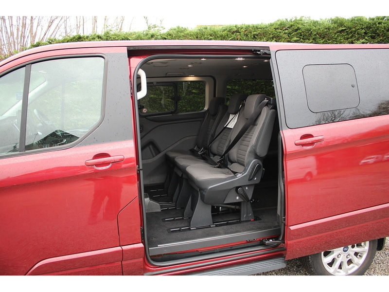 Used Ford Tourneo Custom 2020 for sale - 77046259: Photo 4