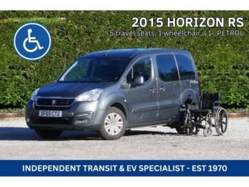 2015 - Allied Horizon 5 seat car with wheelchair access - VTi Active 5-Door