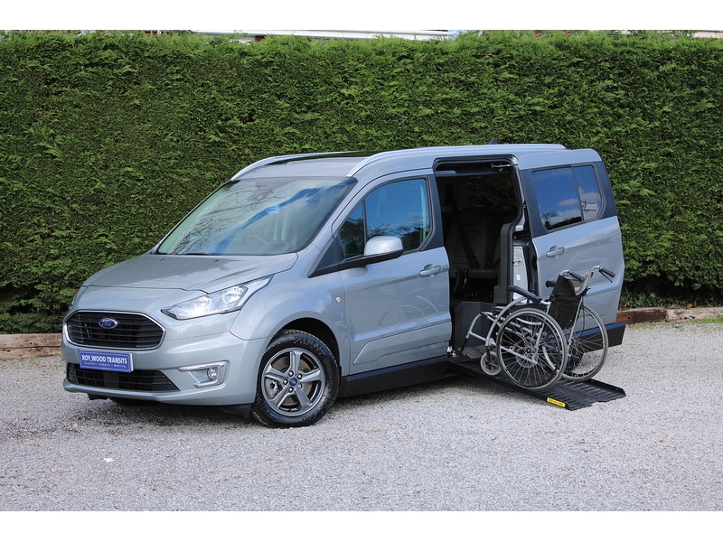Used Ford Grand Tourneo Connect 2022 for sale - 77880592: Photo 18