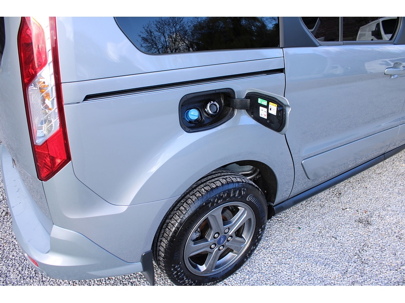 Used Ford Grand Tourneo Connect 2022 for sale - 77880592: Photo 28