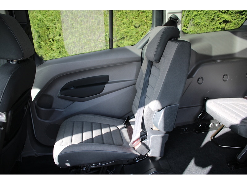 Used Ford Grand Tourneo Connect 2022 for sale - 77880592: Photo 35