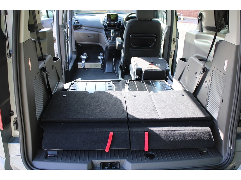 Used Ford Grand Tourneo Connect 2022 for sale - 77880592: Photo 76