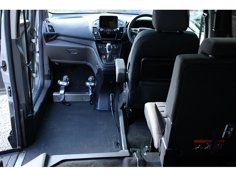 Used Ford Grand Tourneo Connect 2022 for sale - 77880592: Photo 78