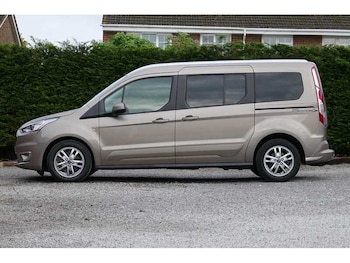 Used Ford Grand Tourneo Connect 2020 for sale - 78598770: Photo