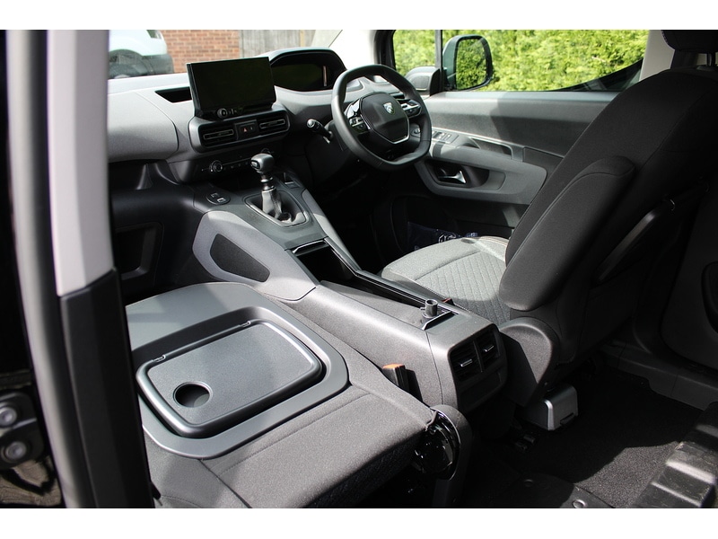 Used Peugeot Rifter 2024 for sale - 78201302: Photo 29