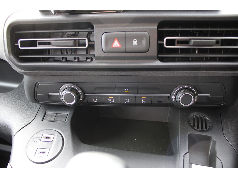 Used Peugeot Rifter 2024 for sale - 78201302: Photo 33