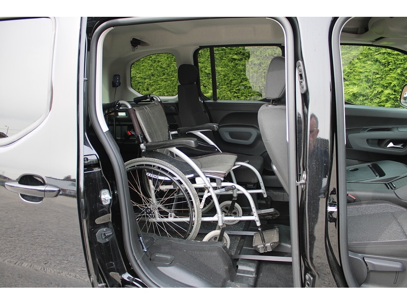 Used Peugeot Rifter 2024 for sale - 78201302: Photo 43